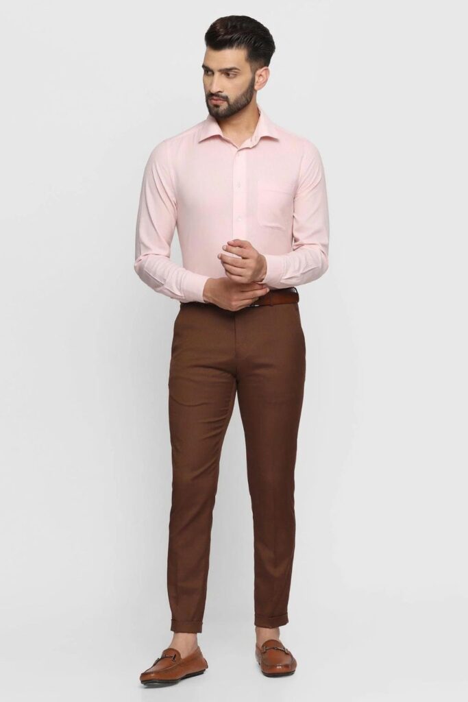 Pink shirt with brown pant