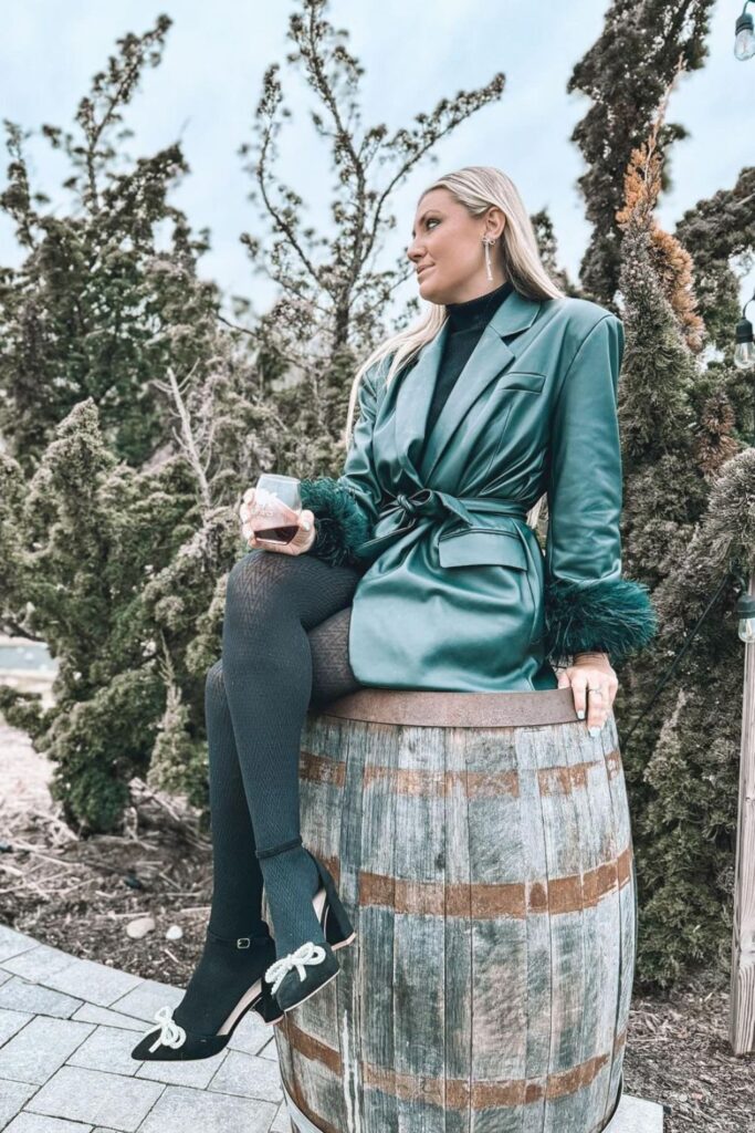 Green Trench Coat and Leggings