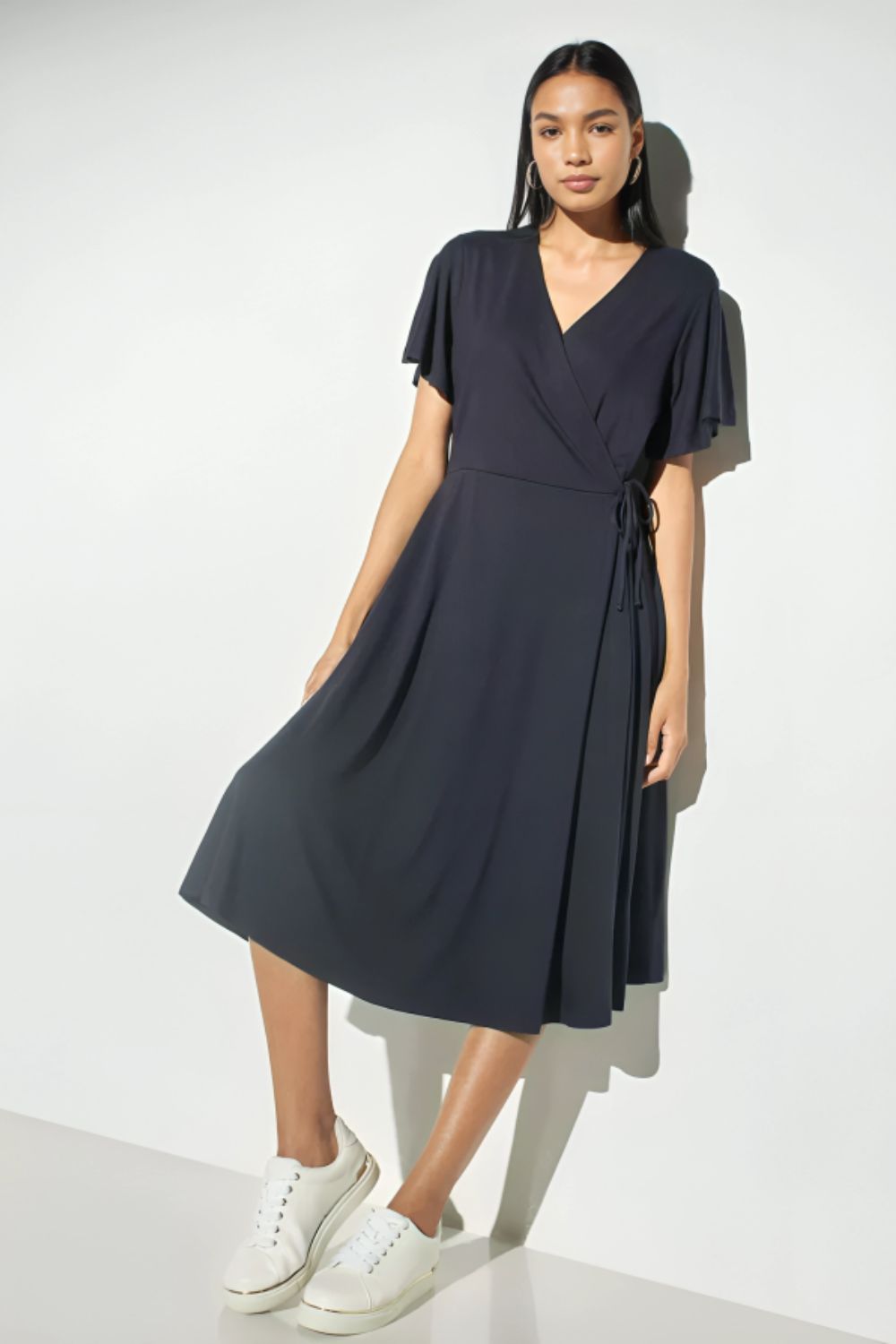 Dresses for Broad Shoulders How to Find Styles that Flatter Your Figure