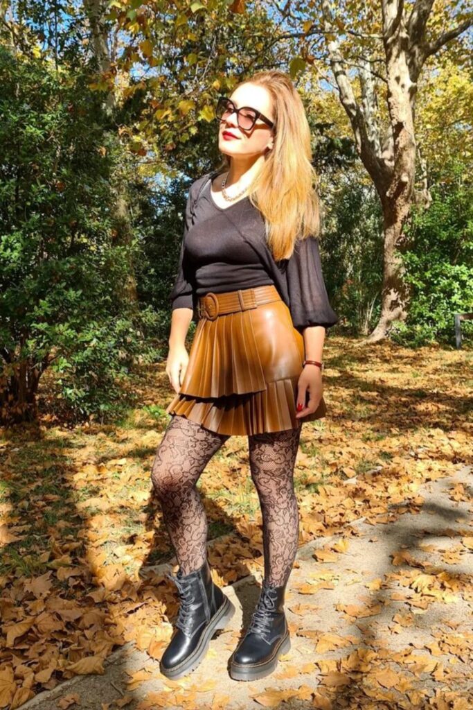 Pleated Skirt and Tights for an Autumn Day