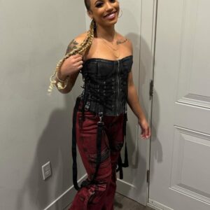 A Stunning Scarlet And Black Corset Look