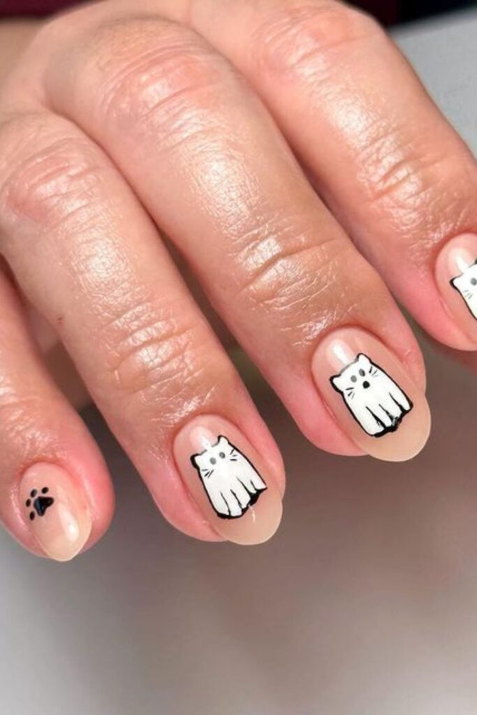 White Cat Nails