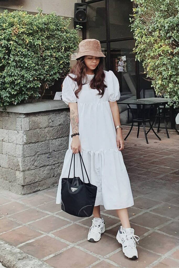 Puff-Sleeve Dress and Bucket Hat