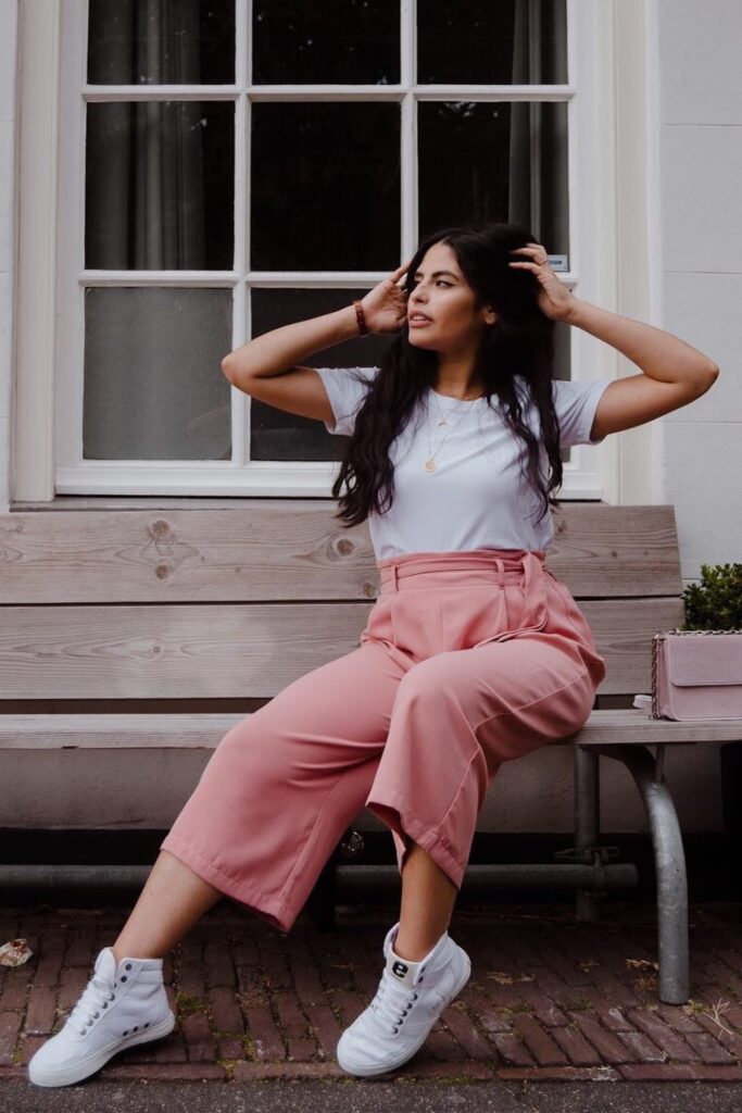 White Tee, Cropped Pink Wide-Leg Pants, and White High-Top Sneakers