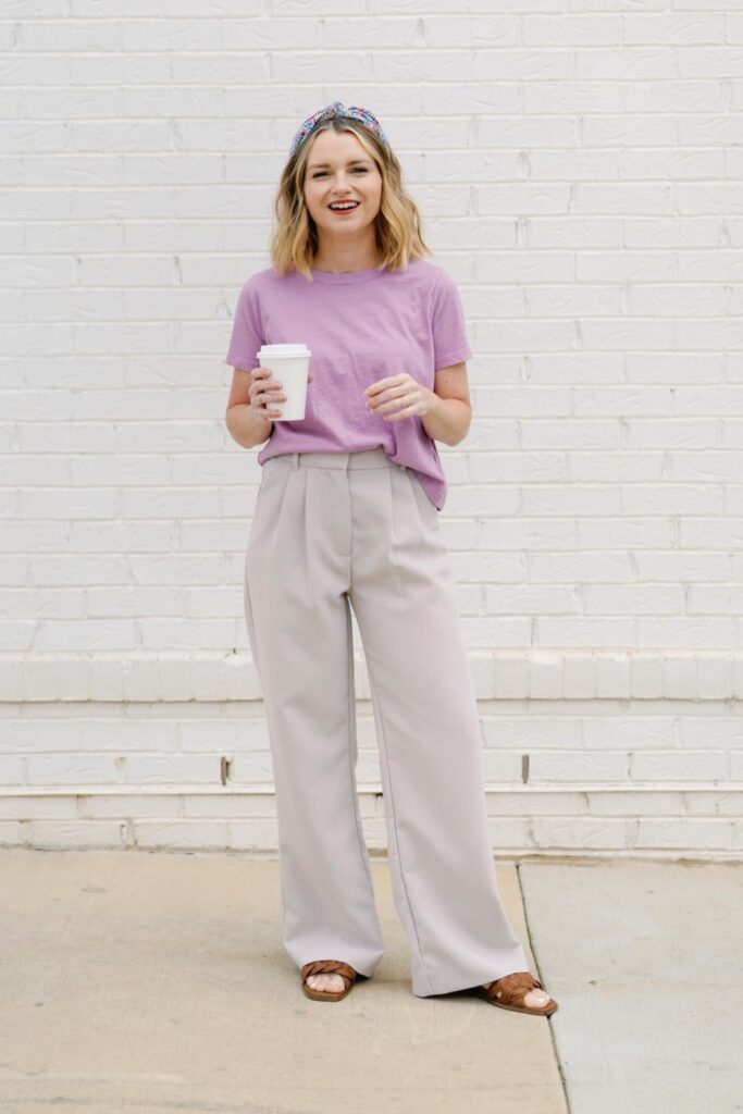 Petite Women tips 5. High-Waisted Bottoms
