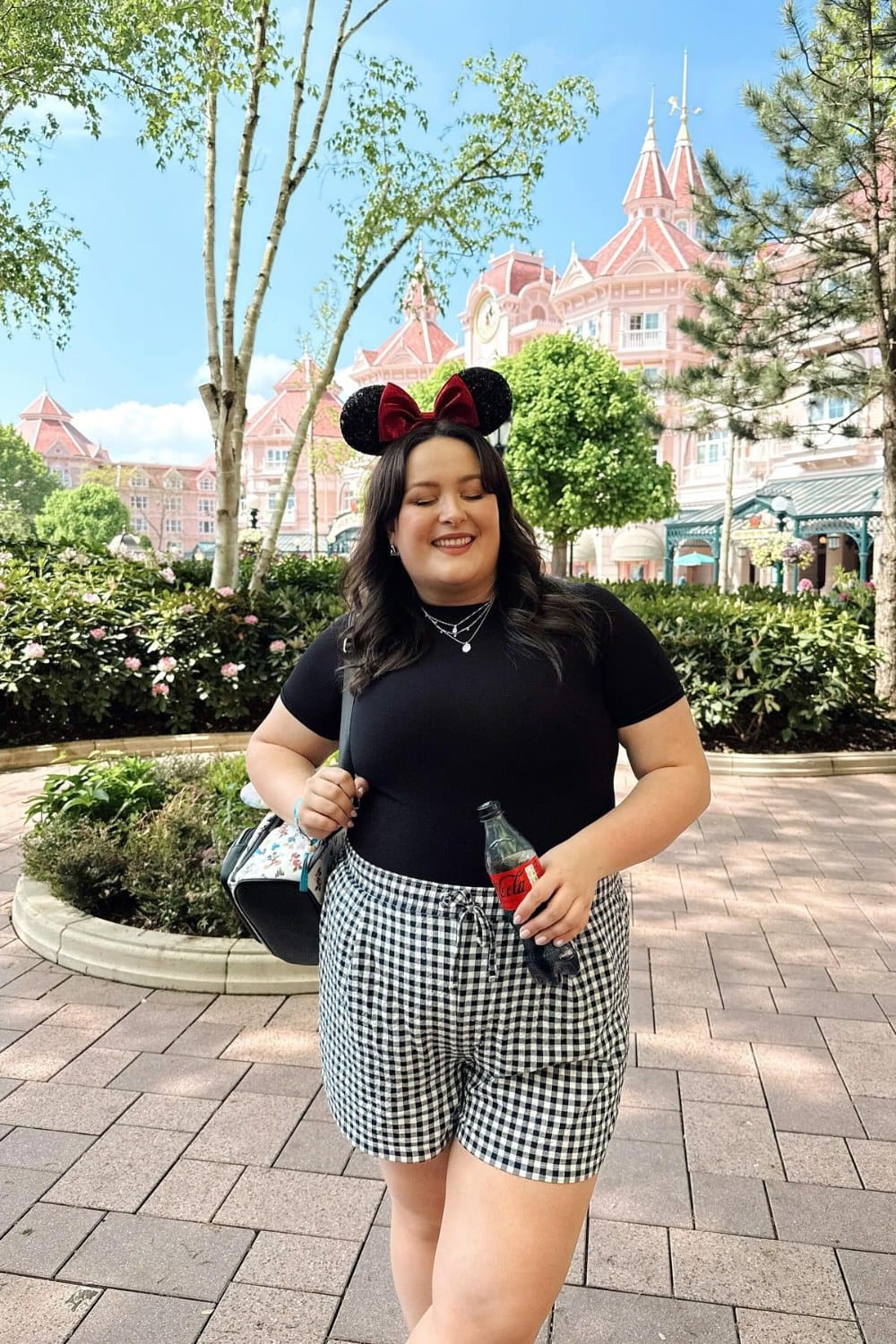 Black Fitted T-Shirt and Gingham Shorts