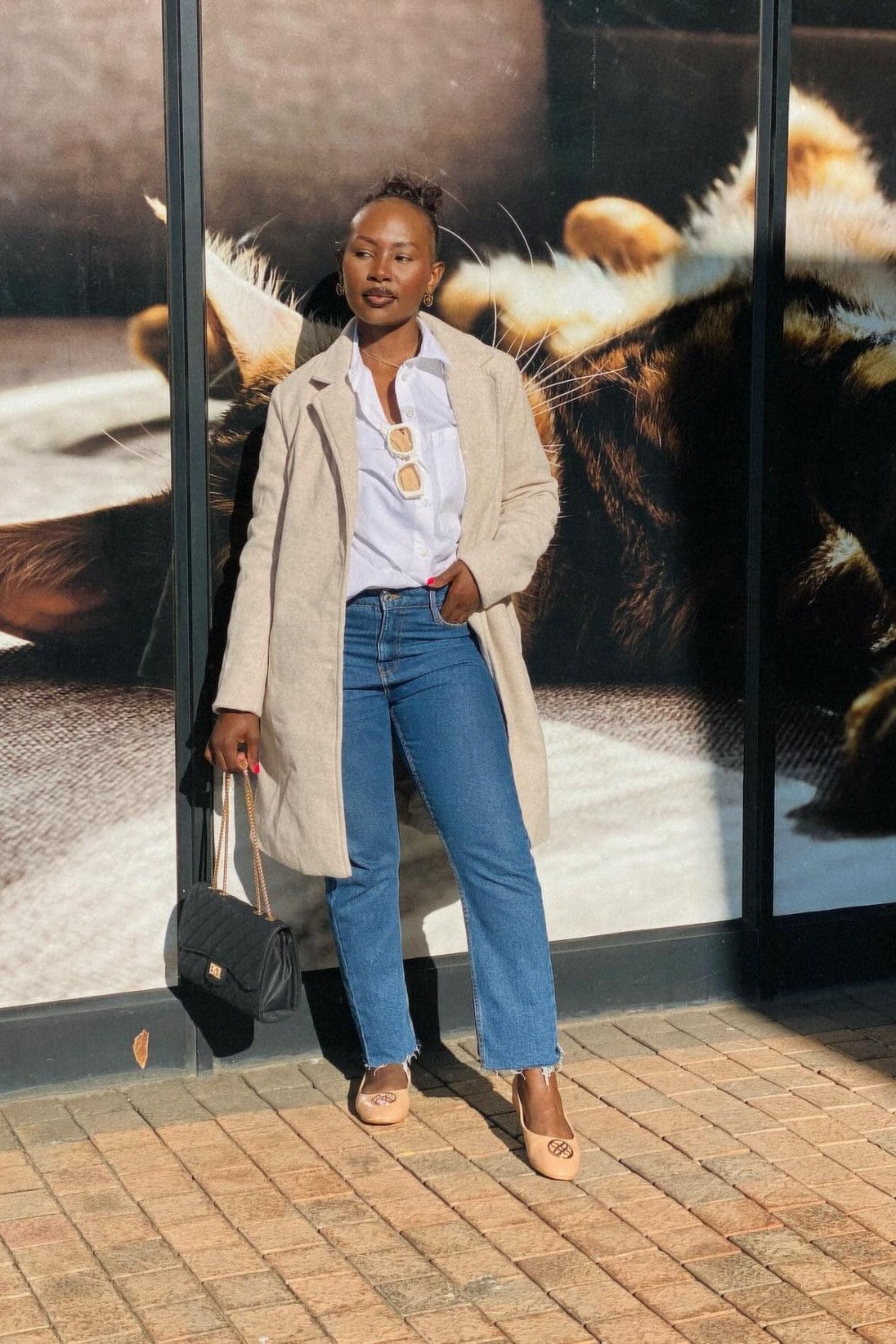 Beige Long Coat and Straight-Leg Jeans