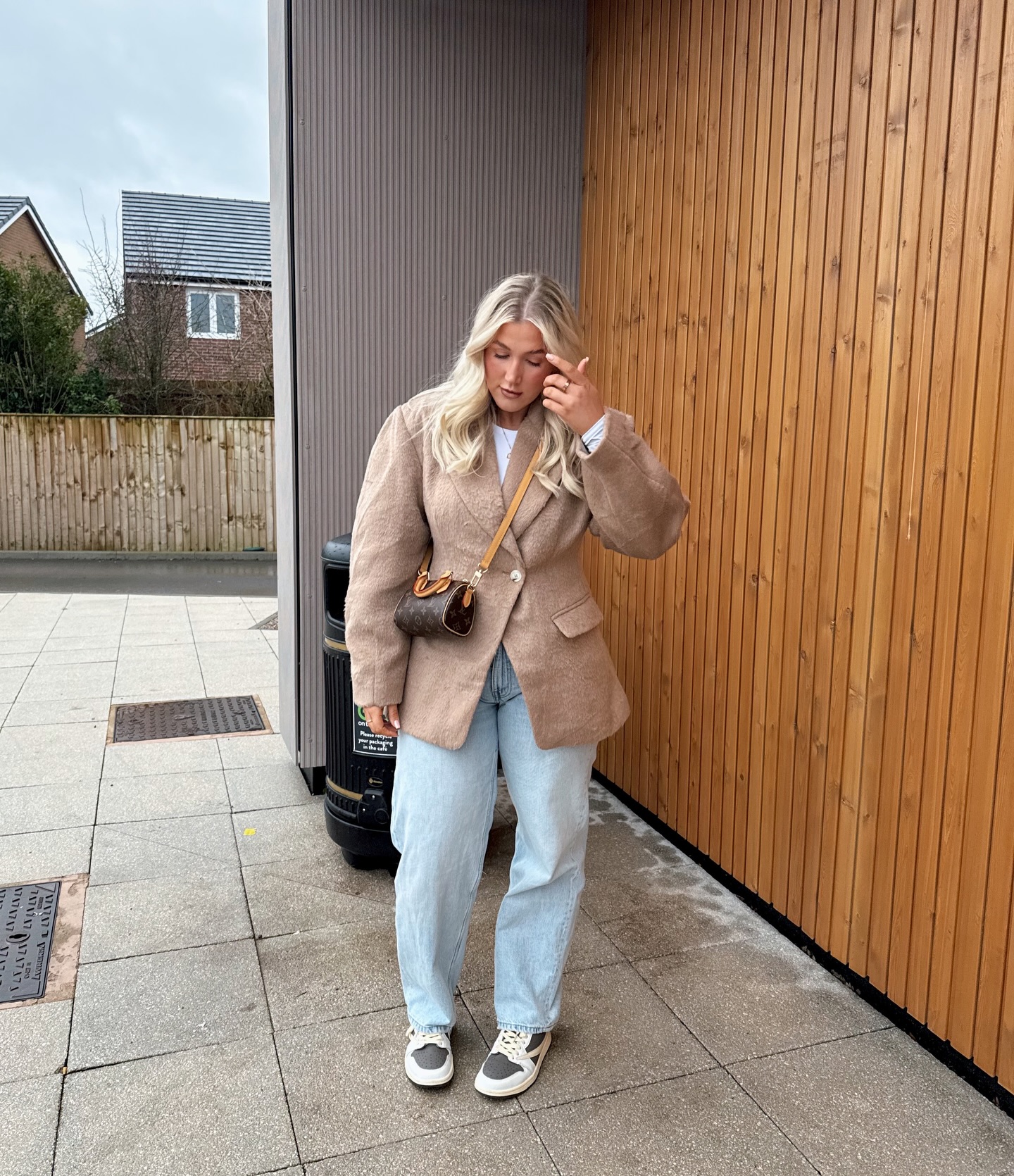 Camel Wool Blazer and Wide-Leg Jeans